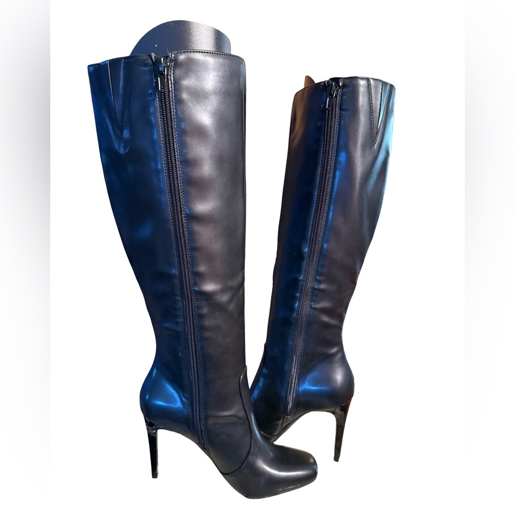 INC International Concepts NWT Sz 5M Black Man Made Knee High Heel Boots (SH182) - Picture 3 of 10